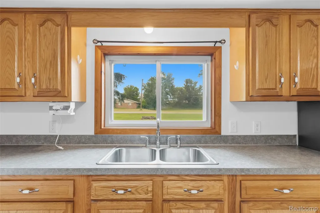 1843 Curtis Road Bridgeport Charter Township MI 48415