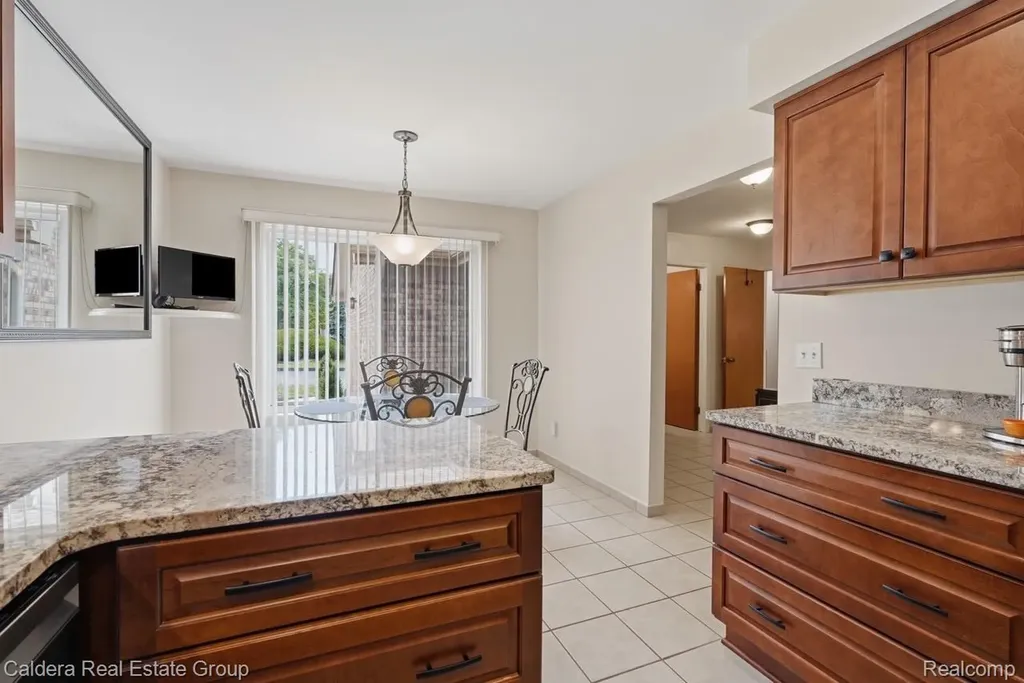 26639 Evergreen Meadows Court Southfield City MI 48076