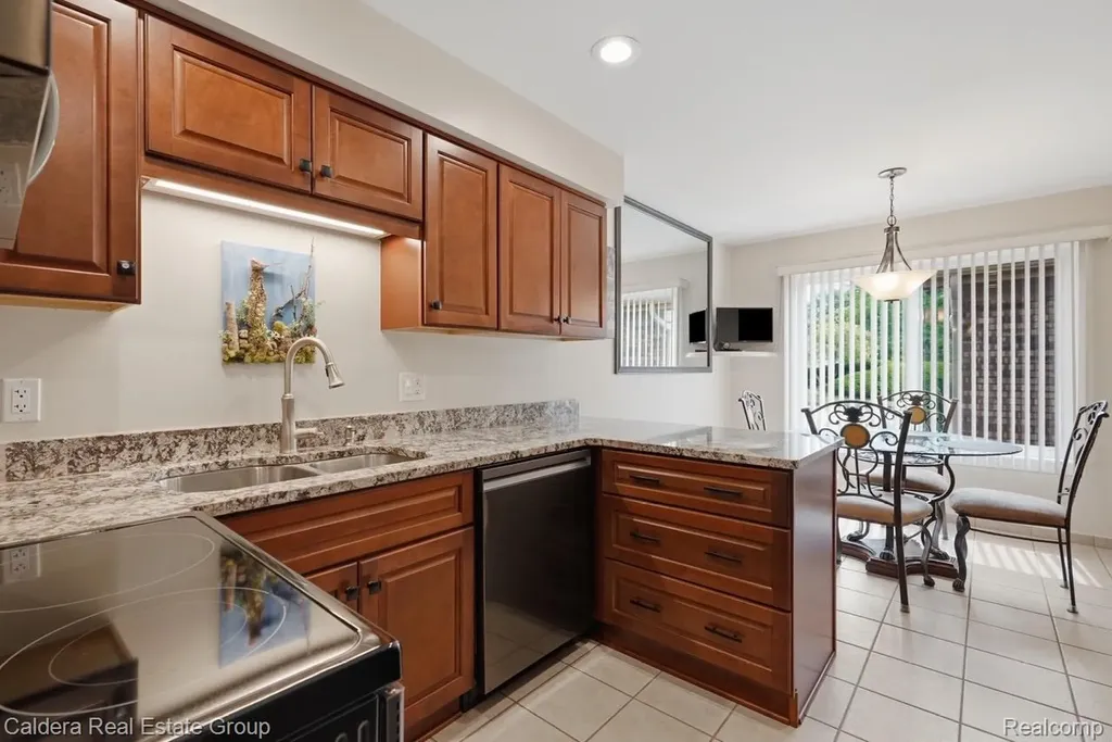 26639 Evergreen Meadows Court Southfield City MI 48076