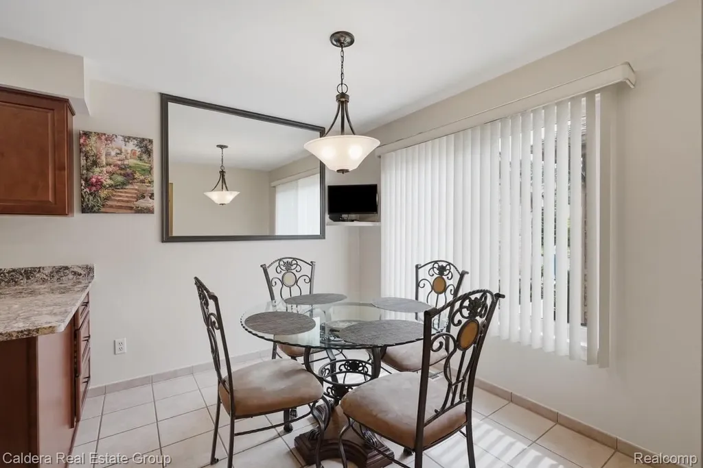 26639 Evergreen Meadows Court Southfield City MI 48076