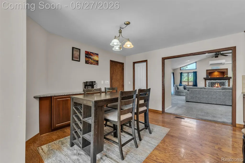 2752 Red Arrow Drive Commerce Charter Township MI 48382
