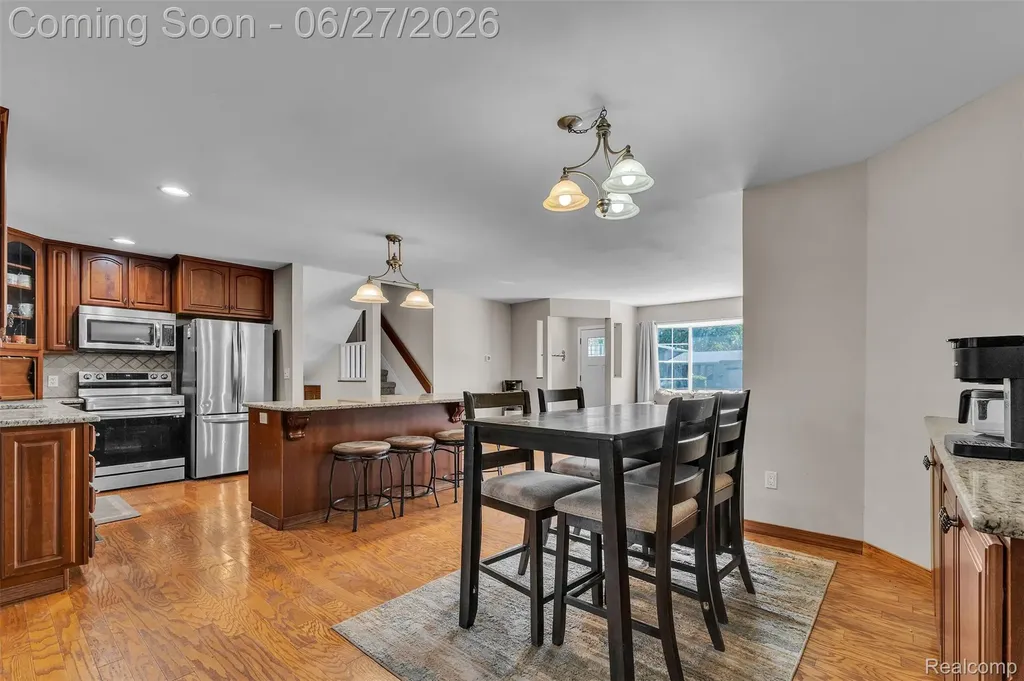 2752 Red Arrow Drive Commerce Charter Township MI 48382