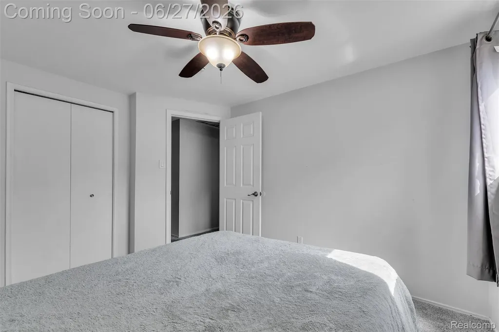 2752 Red Arrow Drive Commerce Charter Township MI 48382