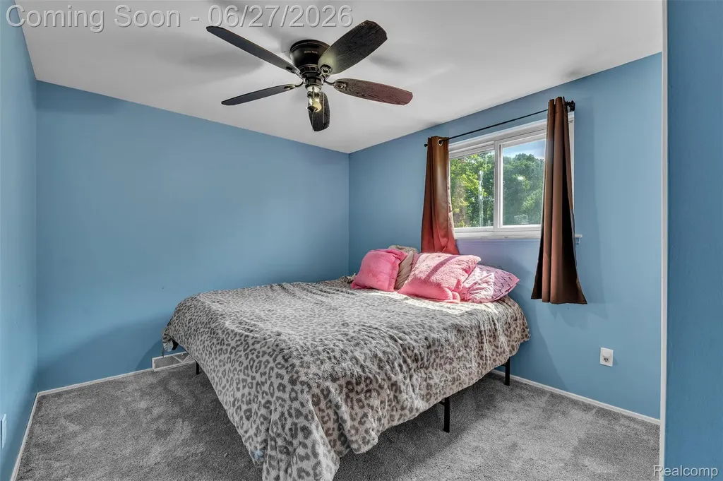 2752 Red Arrow Drive Commerce Charter Township MI 48382