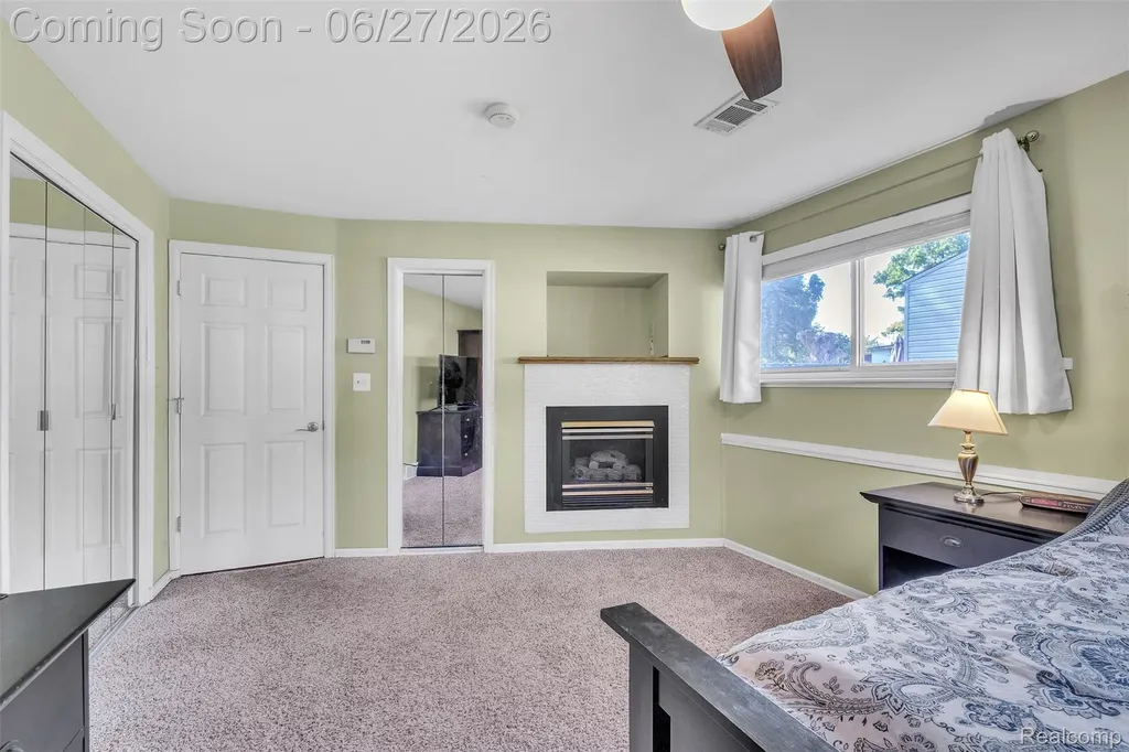 2752 Red Arrow Drive Commerce Charter Township MI 48382