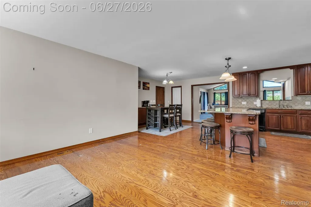 2752 Red Arrow Drive Commerce Charter Township MI 48382
