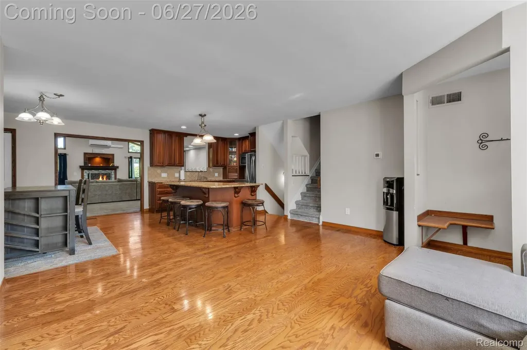 2752 Red Arrow Drive Commerce Charter Township MI 48382