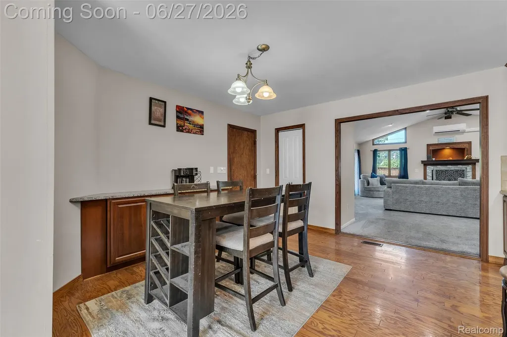 2752 Red Arrow Drive Commerce Charter Township MI 48382