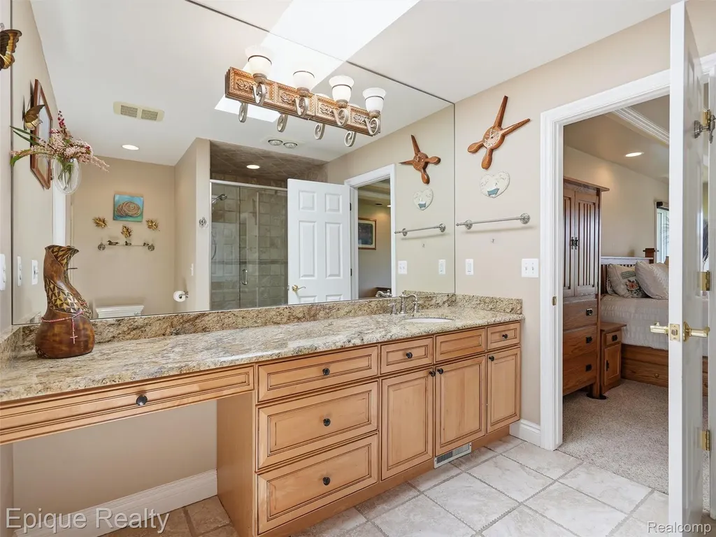33124 North River Road Harrison Charter Township MI 48045