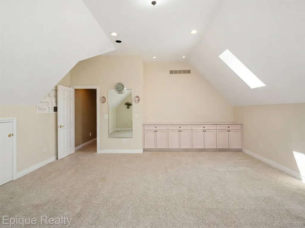 33124 North River Road Harrison Charter Township MI 48045