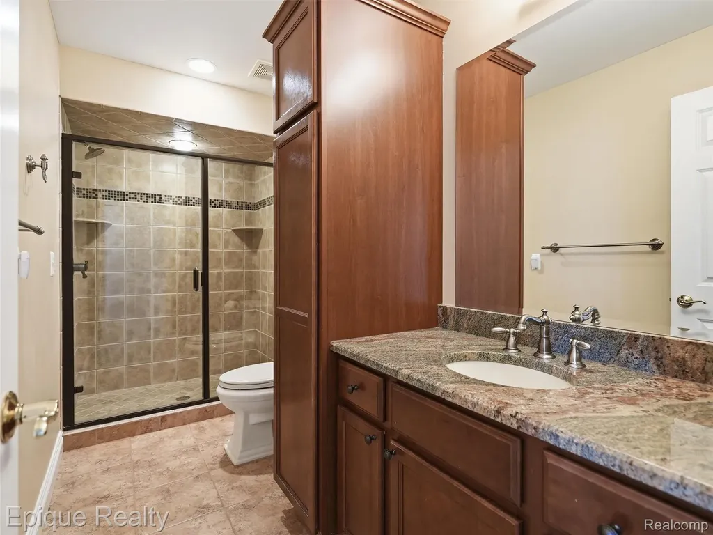 33124 North River Road Harrison Charter Township MI 48045