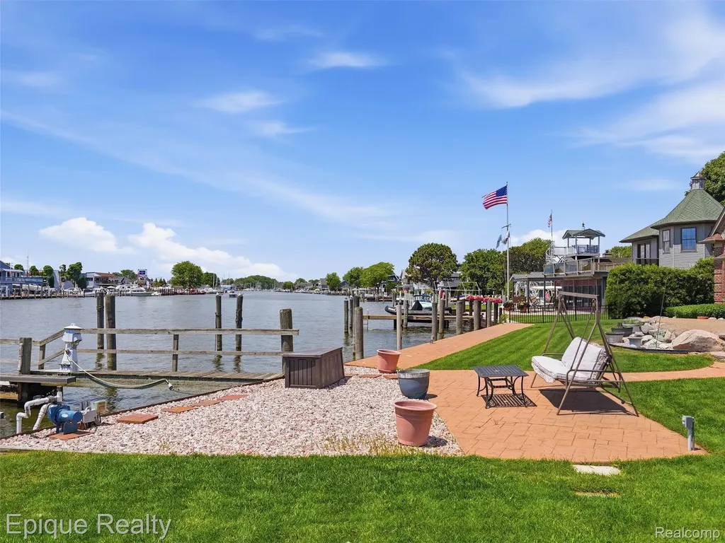 33124 North River Road Harrison Charter Township MI 48045