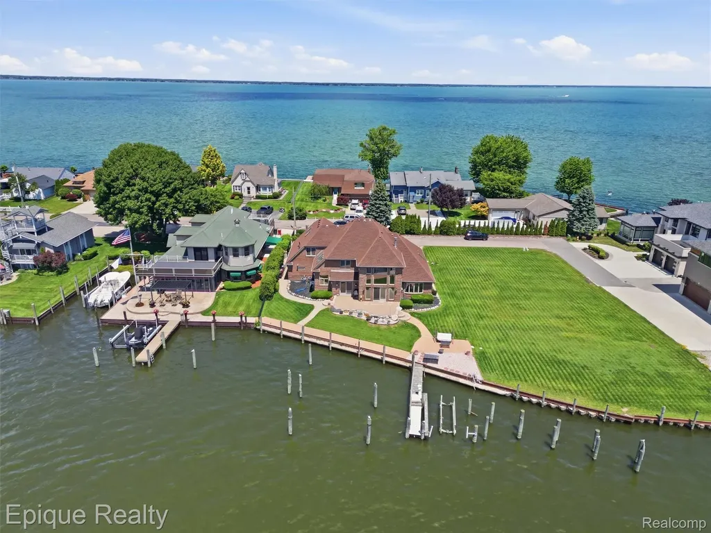 33124 North River Road Harrison Charter Township MI 48045