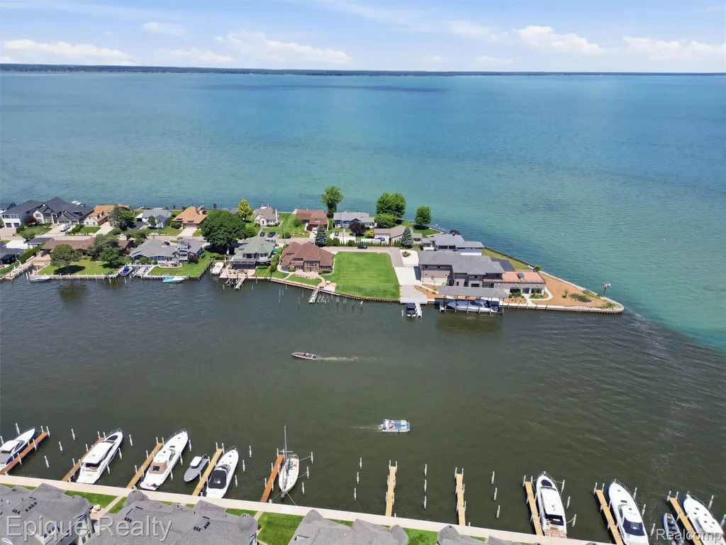 33124 North River Road Harrison Charter Township MI 48045