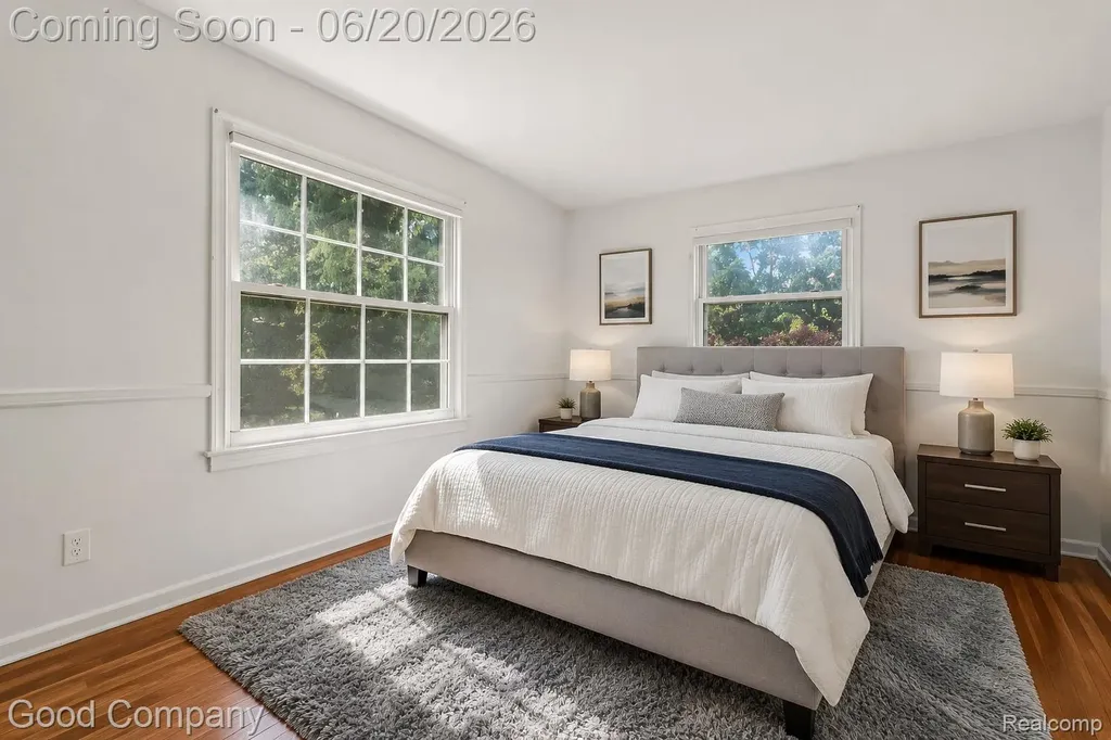 833 Cobblestone Drive Rochester Hills City MI 48309