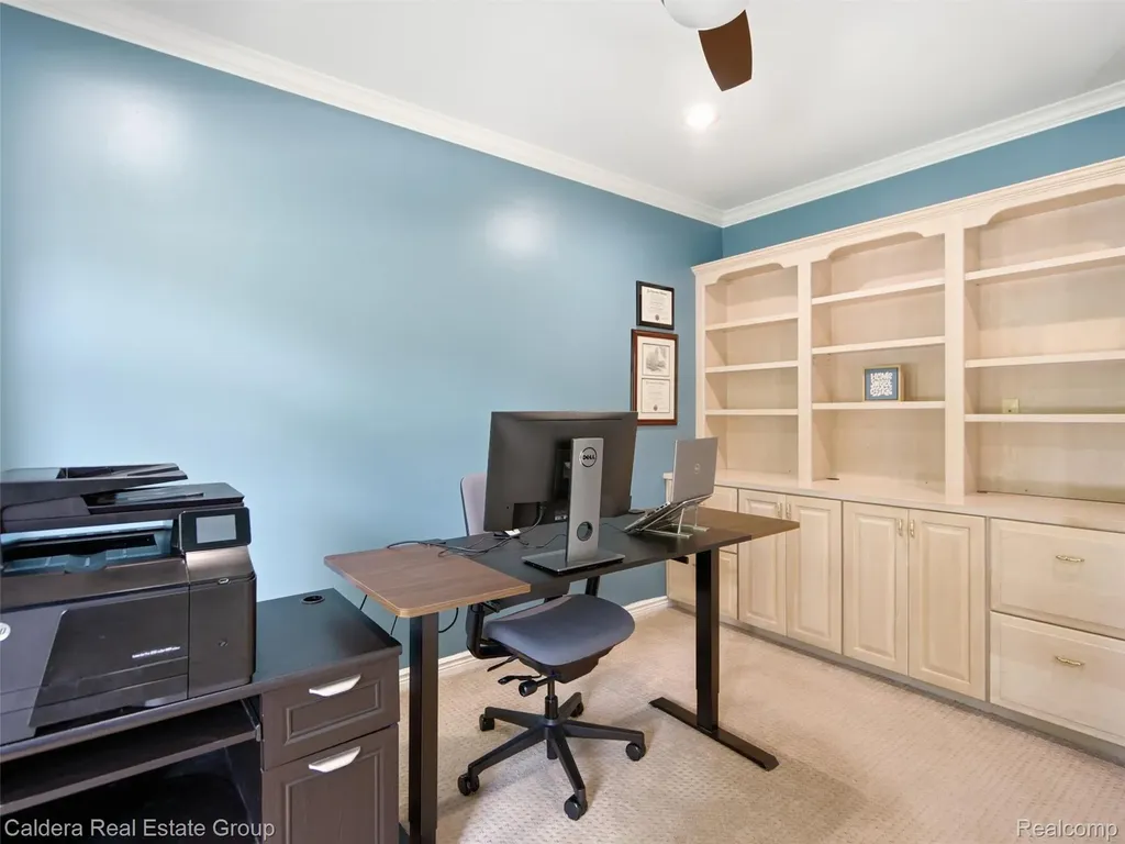 56015 Parkview Drive Shelby Charter Township MI 48316