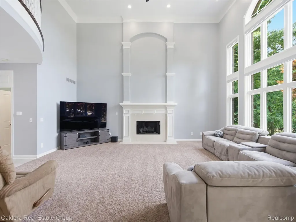 56015 Parkview Drive Shelby Charter Township MI 48316