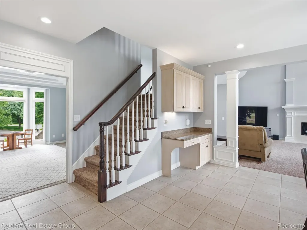 56015 Parkview Drive Shelby Charter Township MI 48316