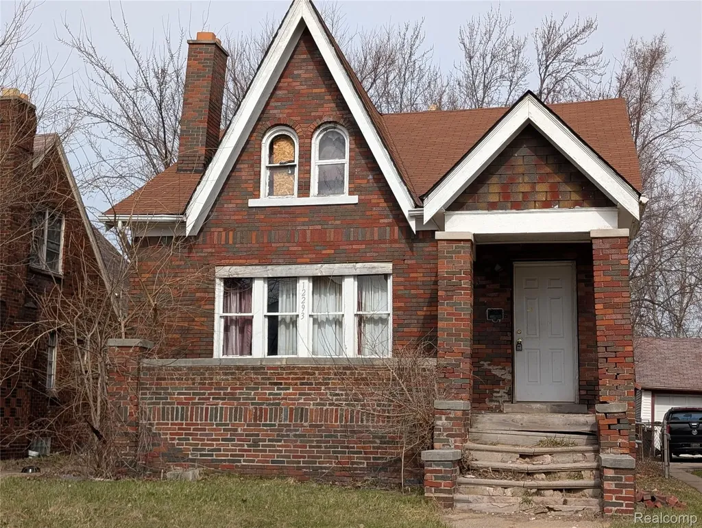 12293 Kilbourne Street Detroit City MI 48213