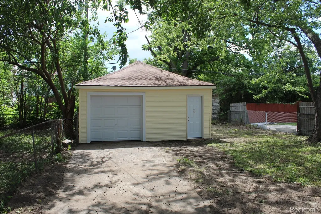 5543 Balfour Road Detroit City MI 48224