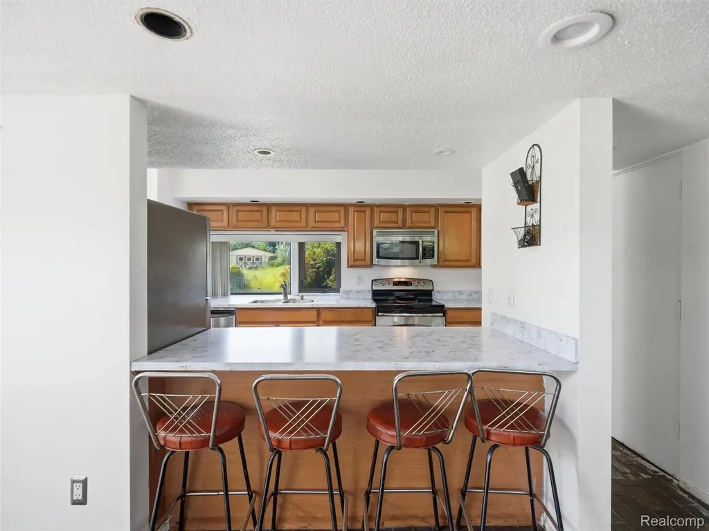 4554 Mystic Hills Circle Brighton Township MI 48380