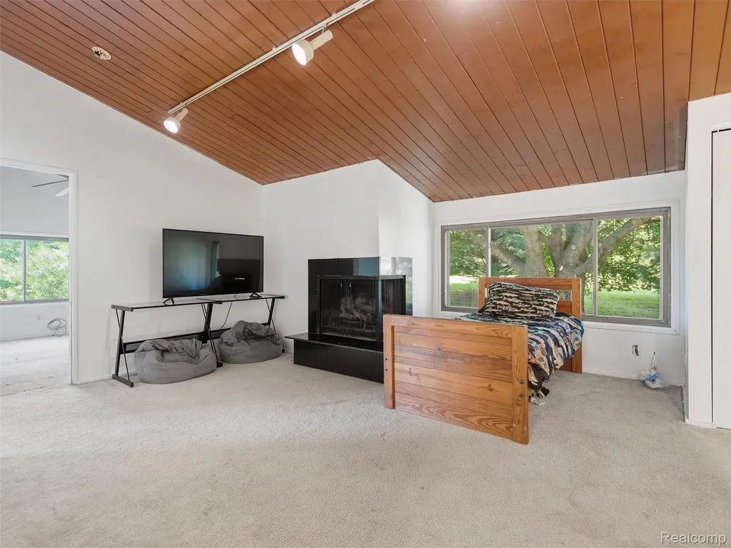4554 Mystic Hills Circle Brighton Township MI 48380