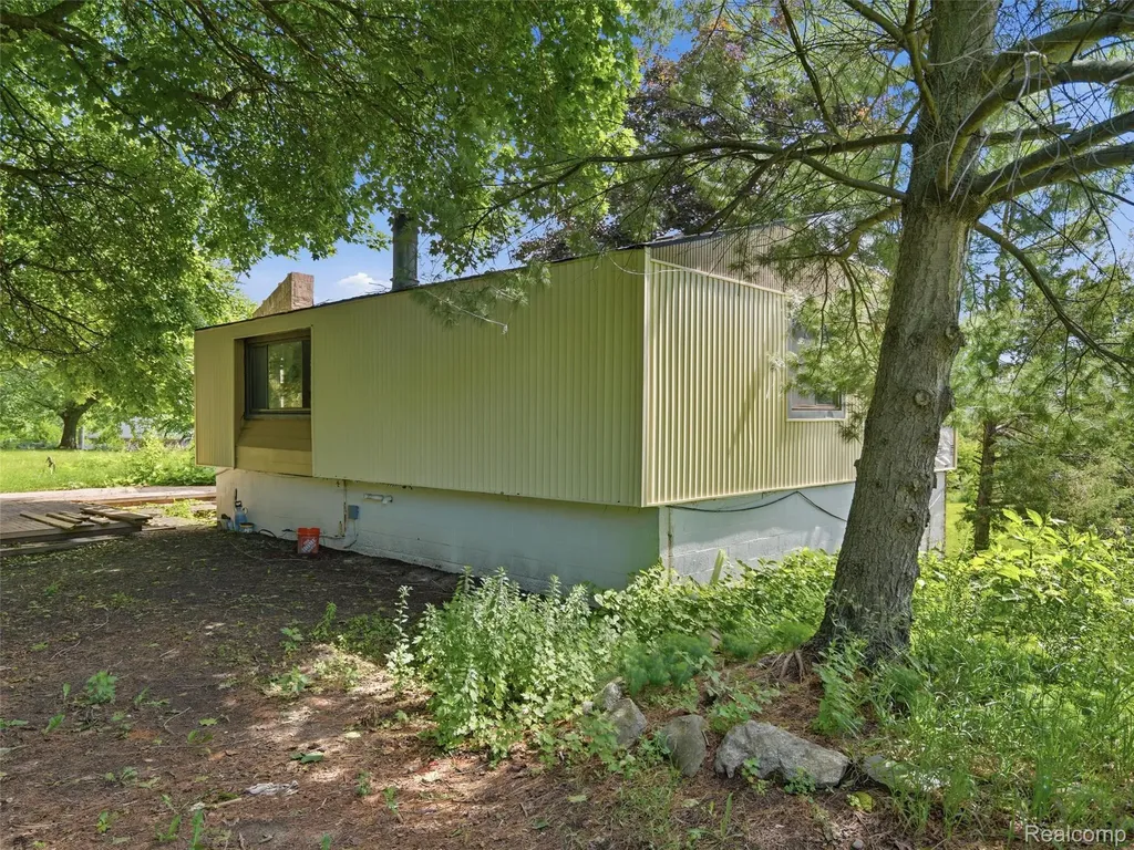 4554 Mystic Hills Circle Brighton Township MI 48380