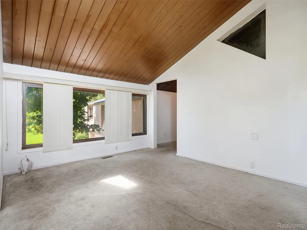 4554 Mystic Hills Circle Brighton Township MI 48380