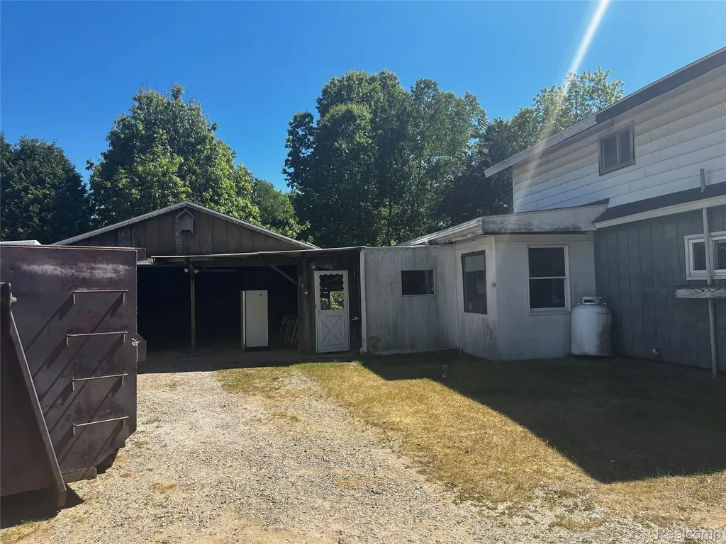 3594 N Lapeer Road Mayfield Township MI 48446