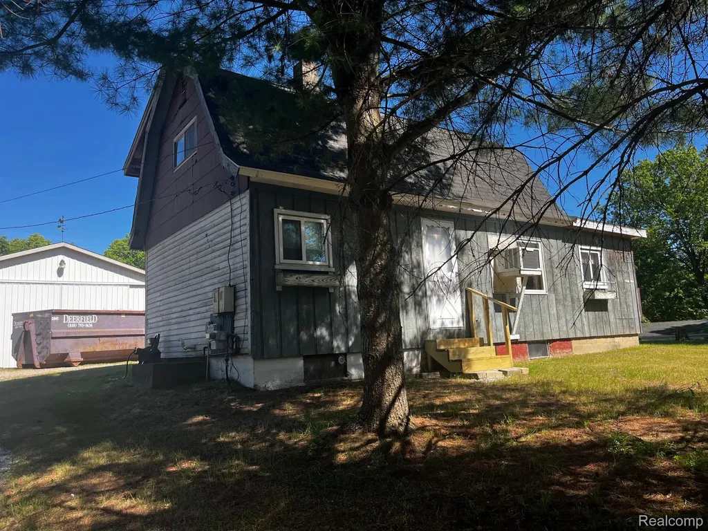 3594 N Lapeer Road Mayfield Township MI 48446