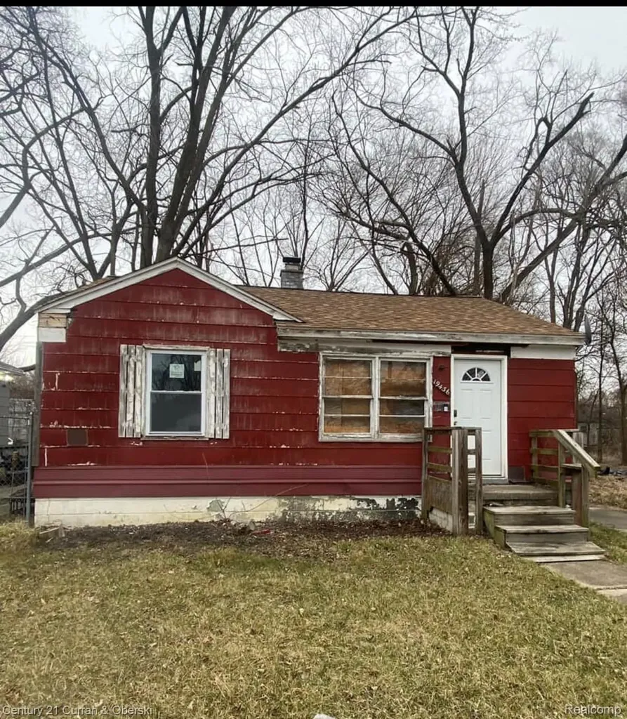19436 Lindsay Street Detroit City MI 48235