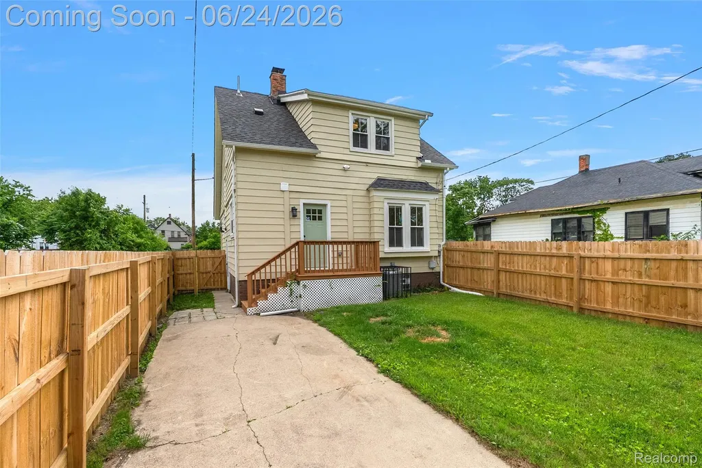 2476 Beals Street Detroit City MI 48214