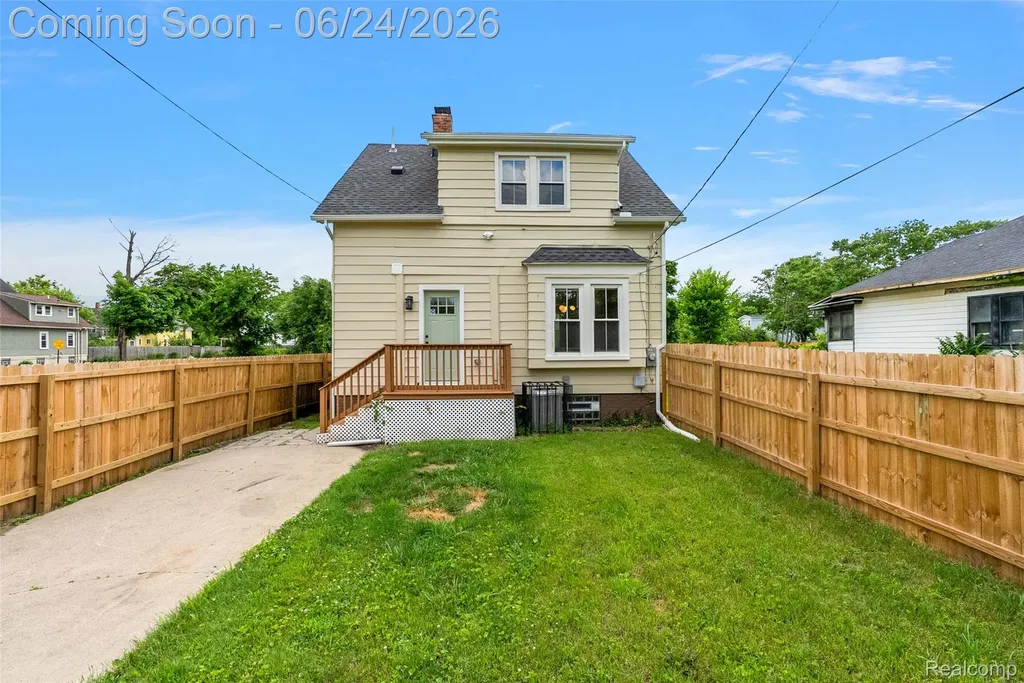 2476 Beals Street Detroit City MI 48214