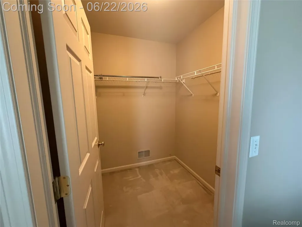 15519 Brookstone Drive Clinton Charter Township MI 48035