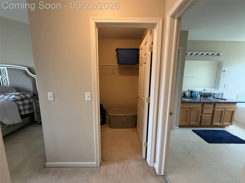 15519 Brookstone Drive Clinton Charter Township MI 48035