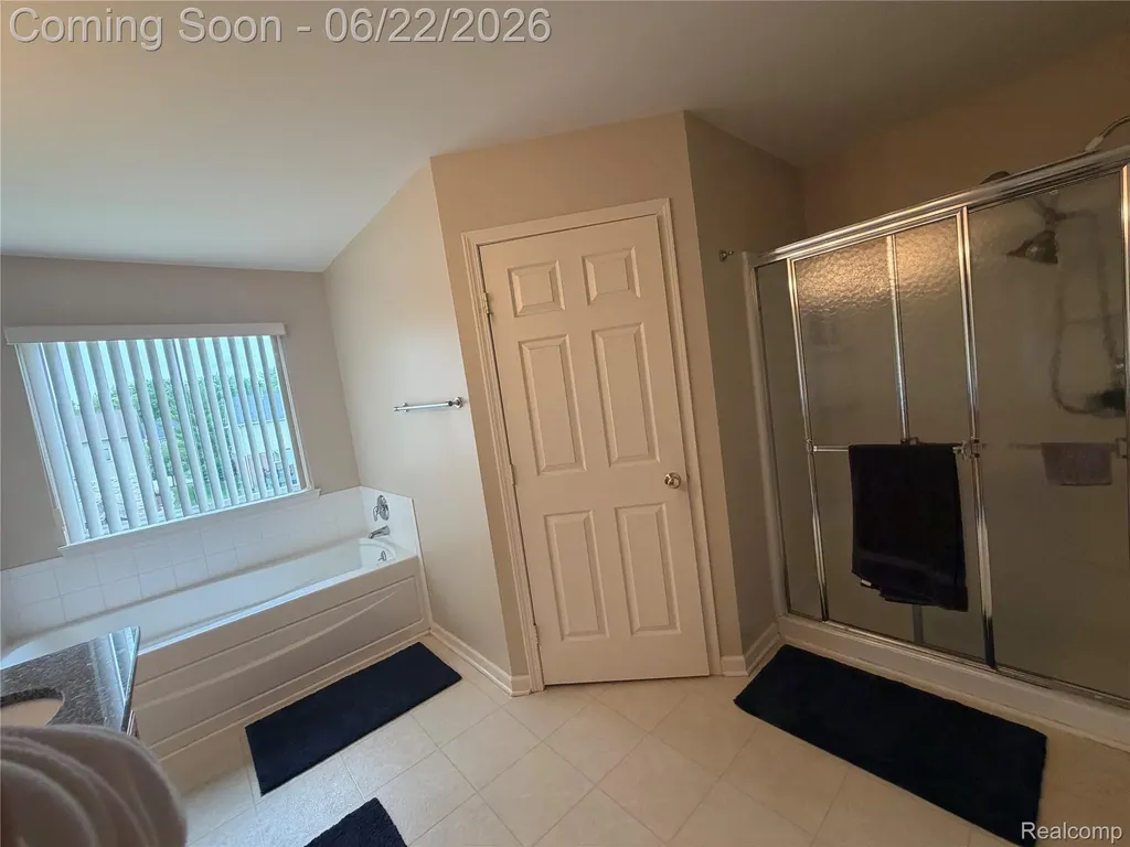 15519 Brookstone Drive Clinton Charter Township MI 48035