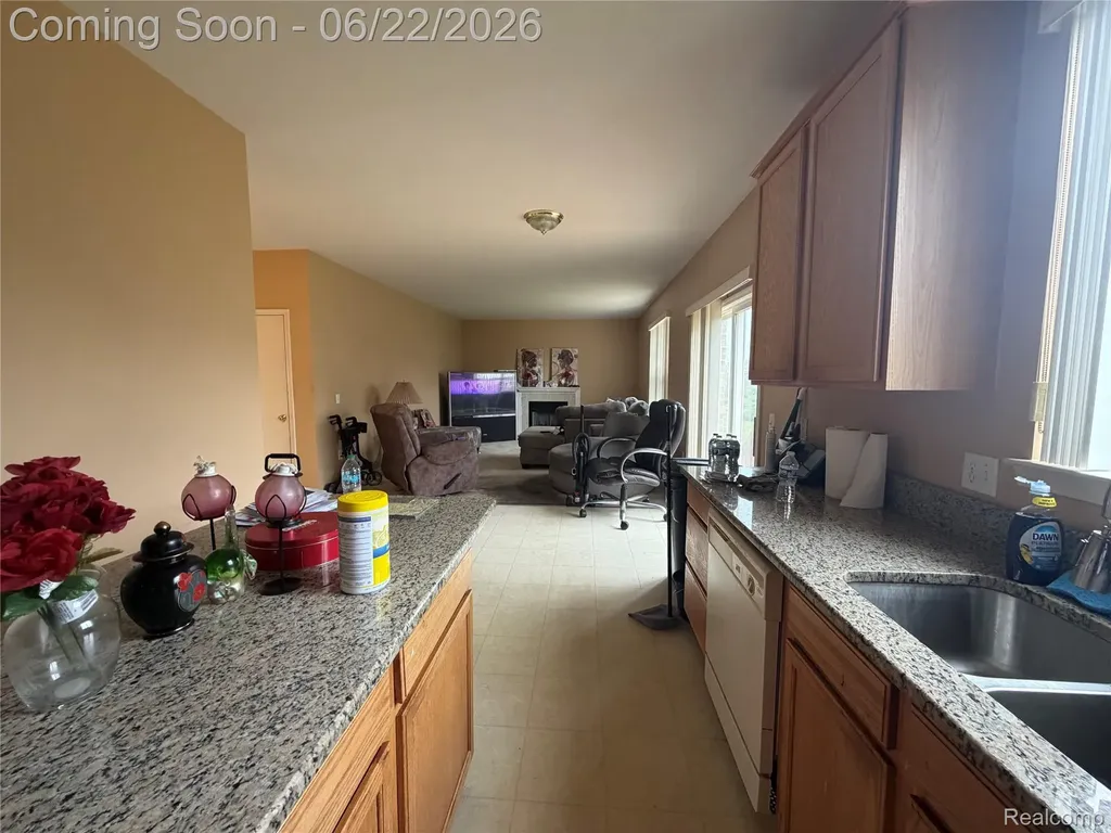 15519 Brookstone Drive Clinton Charter Township MI 48035