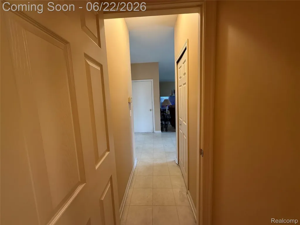 15519 Brookstone Drive Clinton Charter Township MI 48035