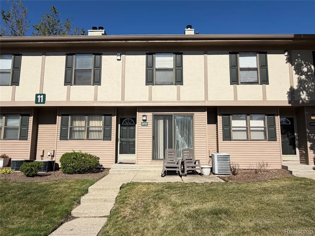 24733 Primrose Lane Southfield City MI 48033