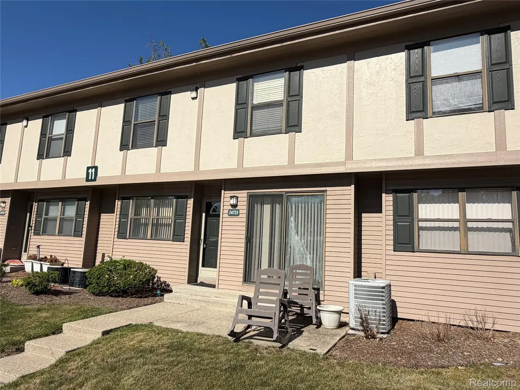 24733 Primrose Lane Southfield City MI 48033