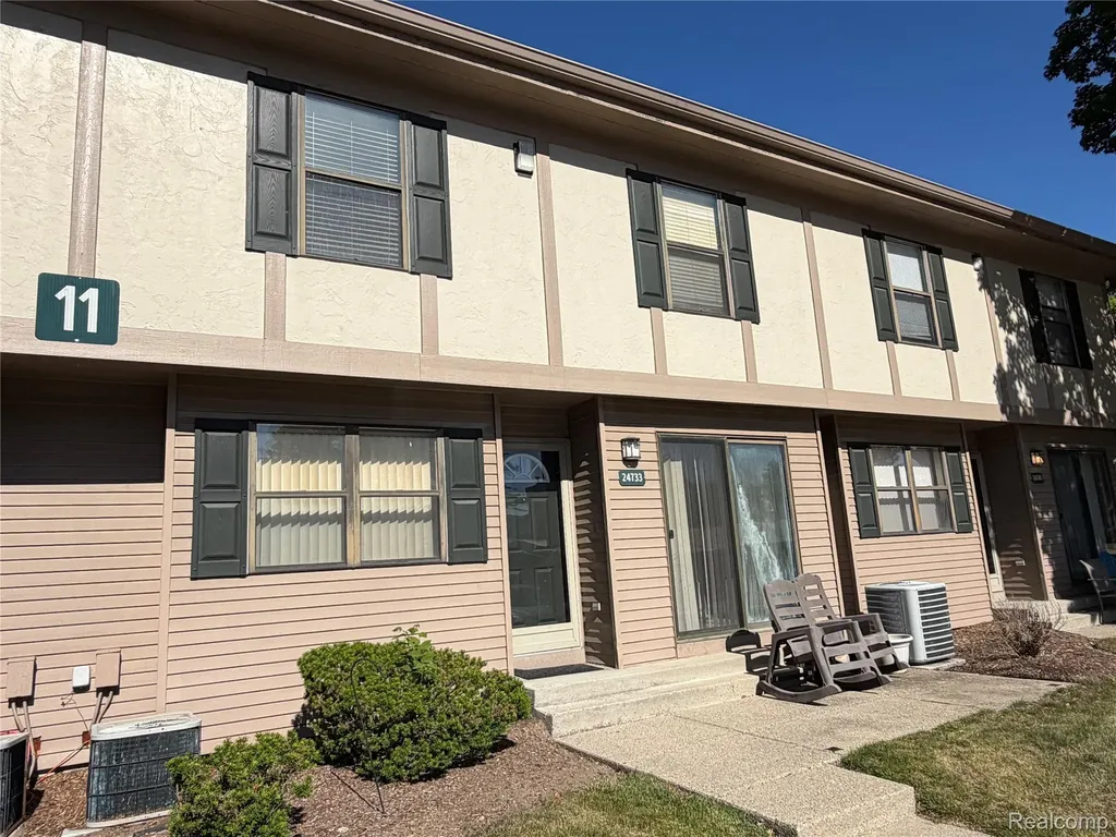 24733 Primrose Lane Southfield City MI 48033