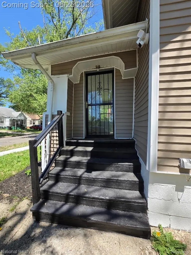 18910 Wormer Street Detroit City MI 48219