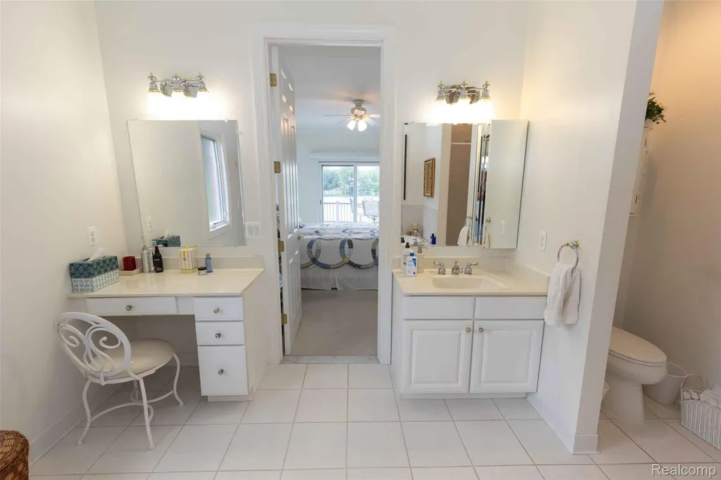 2051 Scott Lake Road Waterford Charter Township MI 48328
