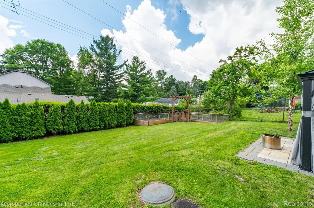 46063 Neeson Street Northville Township MI 48167