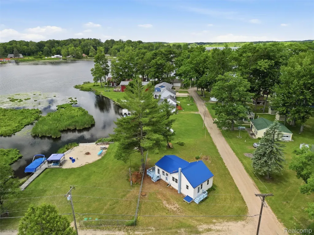 9793 Maple Street Chippewa Township MI 49320