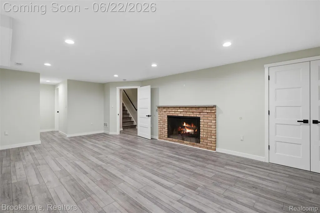 4190 Valley Forge Road Bloomfield Hills City MI 48301
