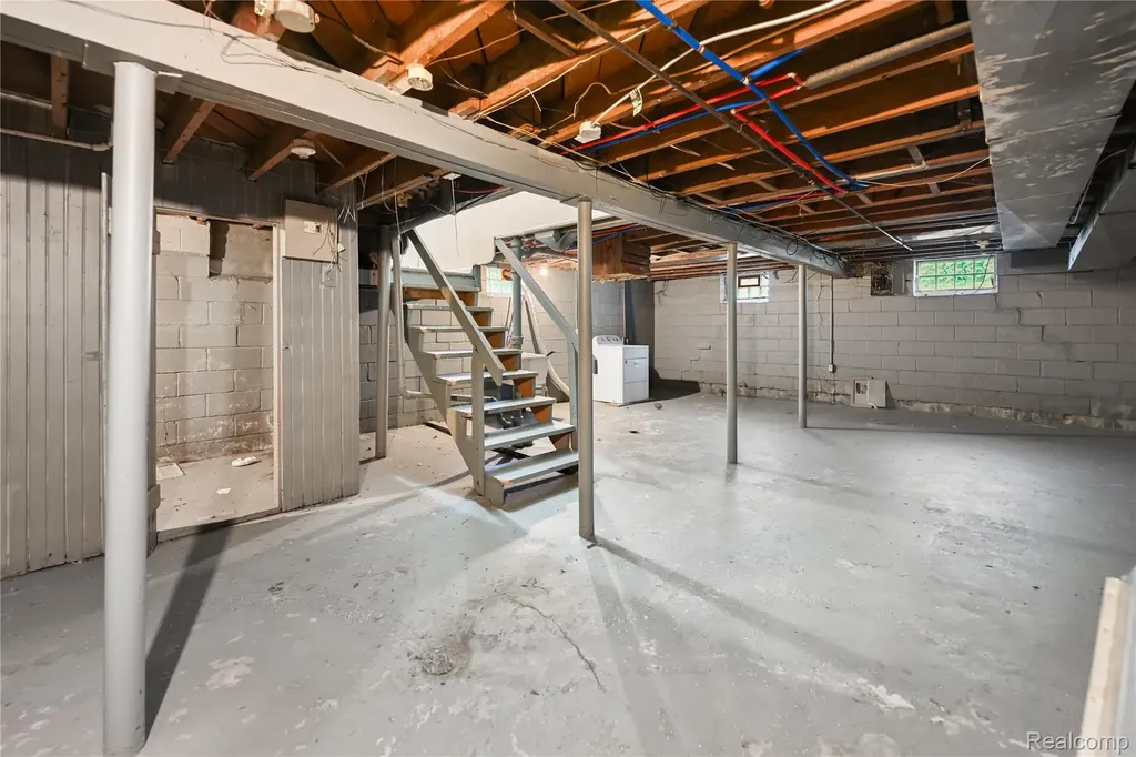 11042 Peerless Street Detroit City MI 48224