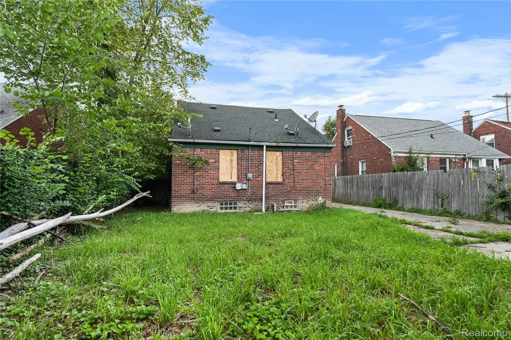 11042 Peerless Street Detroit City MI 48224