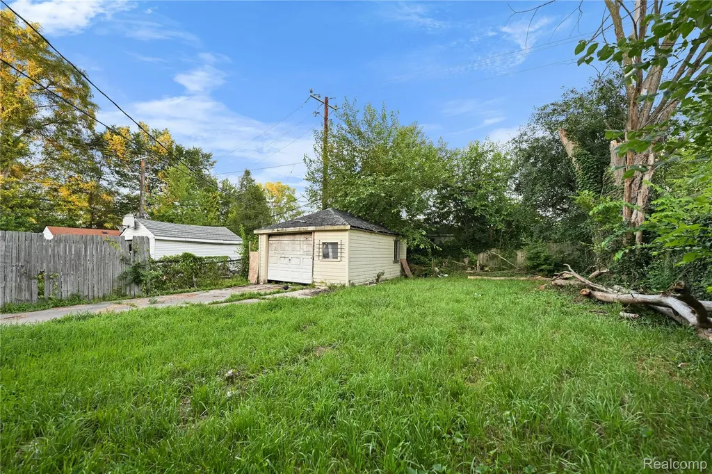 11042 Peerless Street Detroit City MI 48224