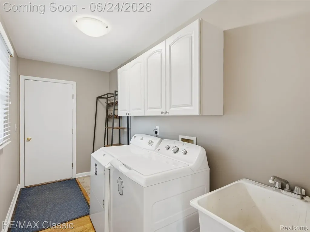 1078 Lake Lane Drive White Lake Charter Township MI 48386
